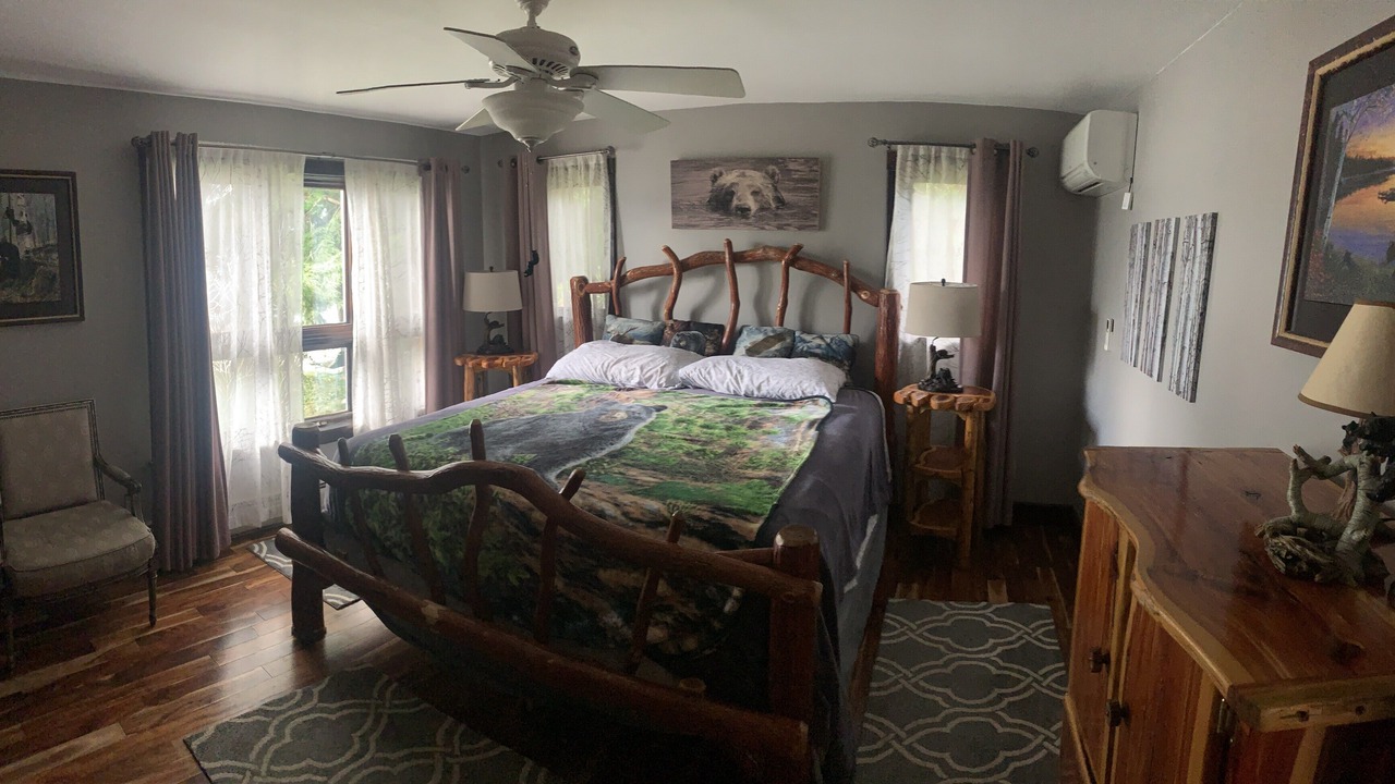 Photo of Bedroom in Newport