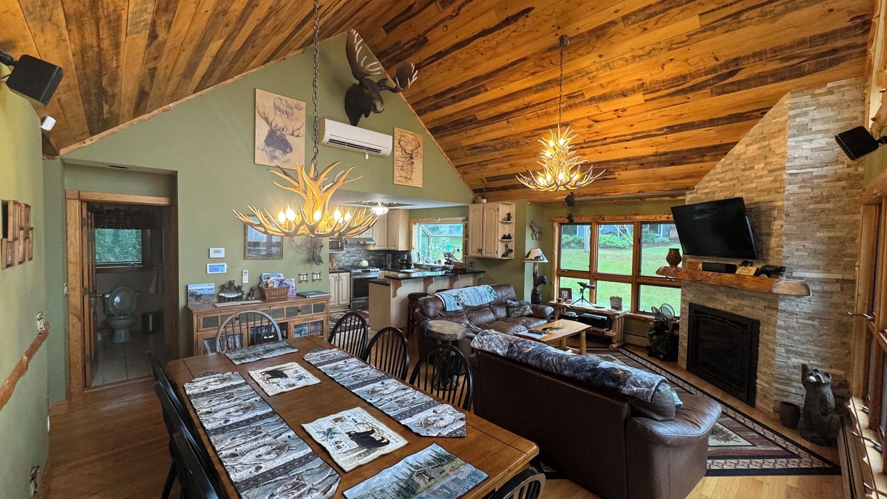 Photo of Livingroom in Newport