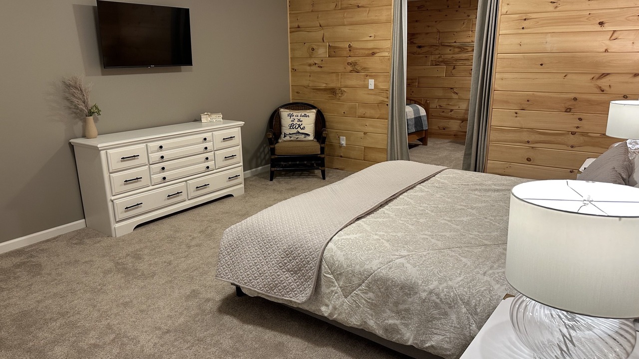 Photo of Bedroom in Newaygo