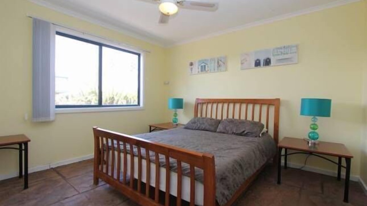 Photo of Bedroom in Surf Beach
