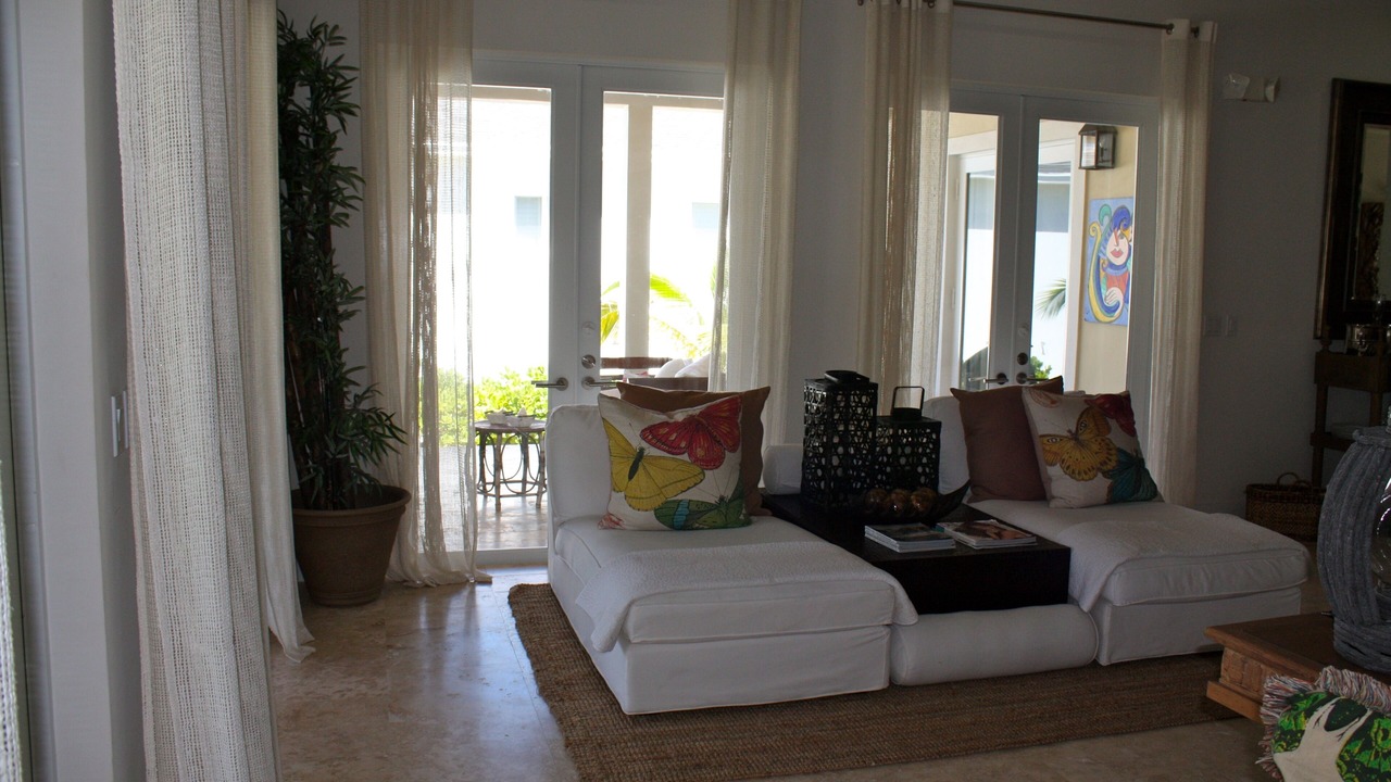 Photo of Livingroom in Alice Town