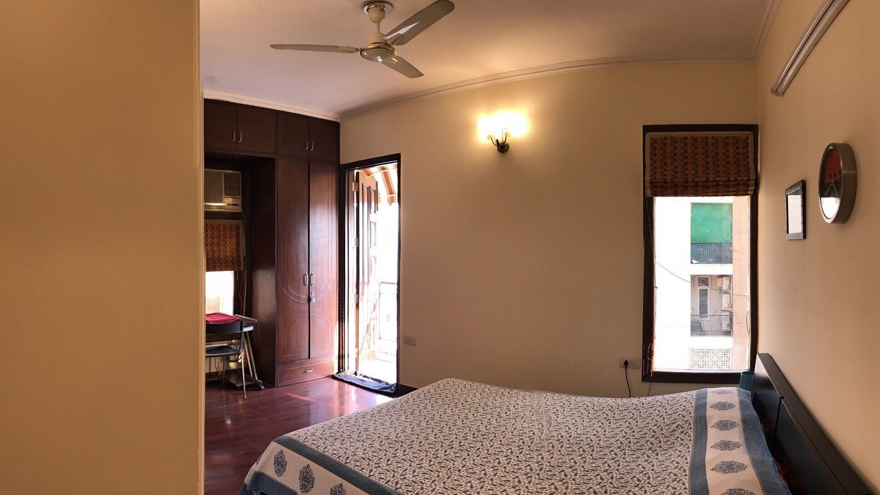Photo of Bedroom in Nizamuddin East