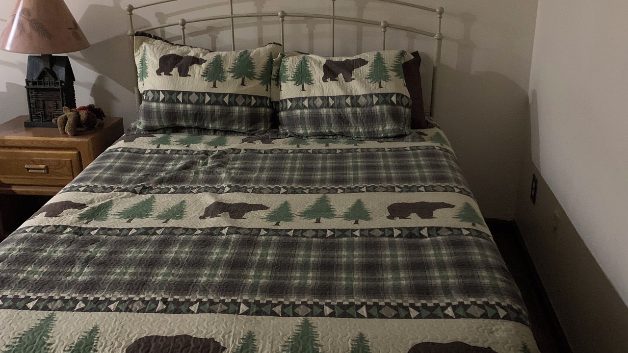 Photo of Bedroom in Chalet Village