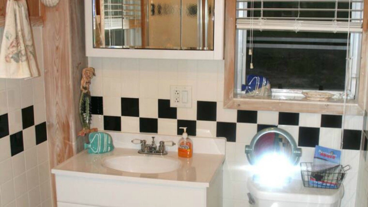 Photo of Bathroom in Cherokee
