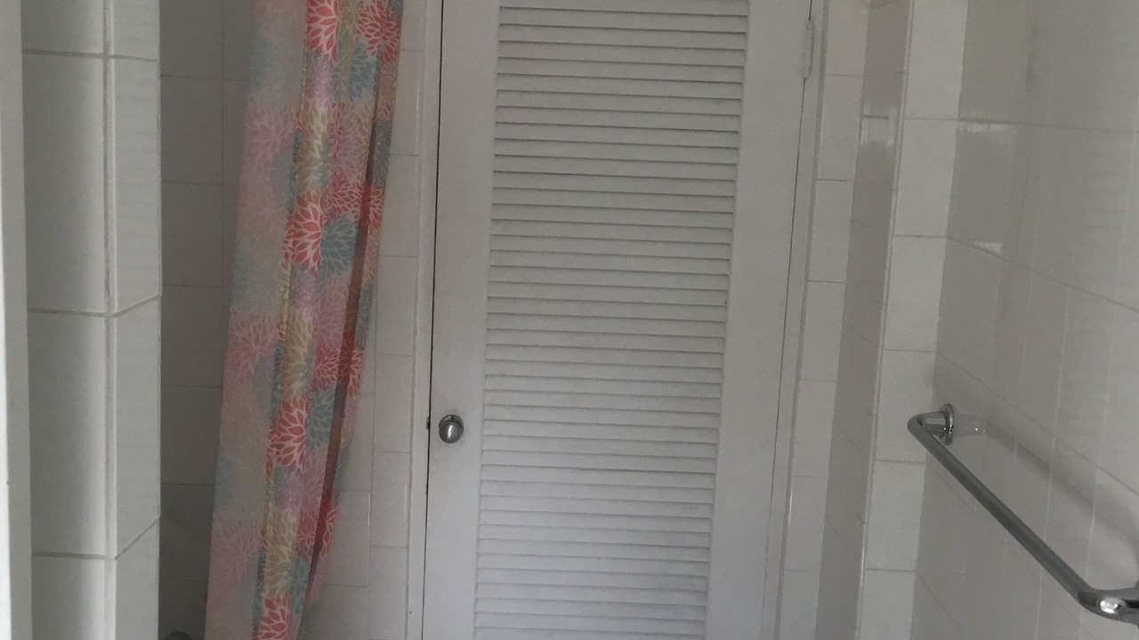 Photo of Bathroom in Downtown Nassau