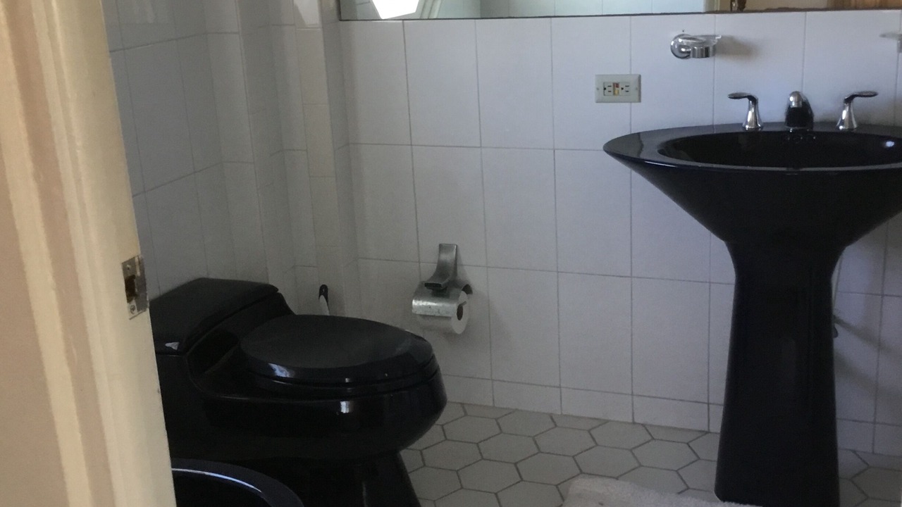 Photo of Bathroom in Downtown Nassau
