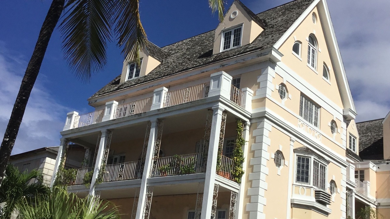 Photo of Patio Balcony in Downtown Nassau