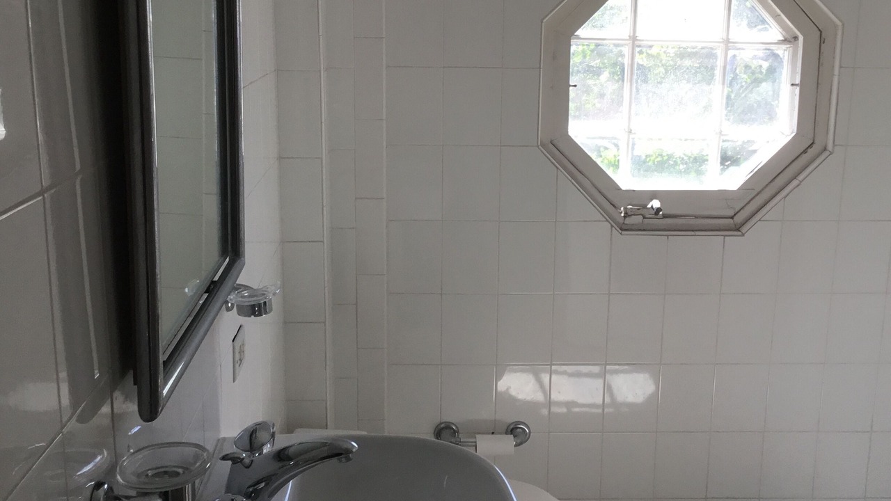 Photo of Bathroom in Downtown Nassau