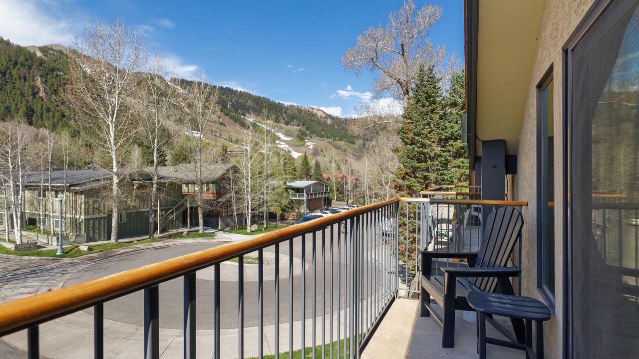 Photo of Patio Balcony in Aspen