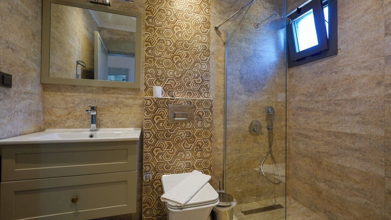 Photo of Bathroom in Oludeniz