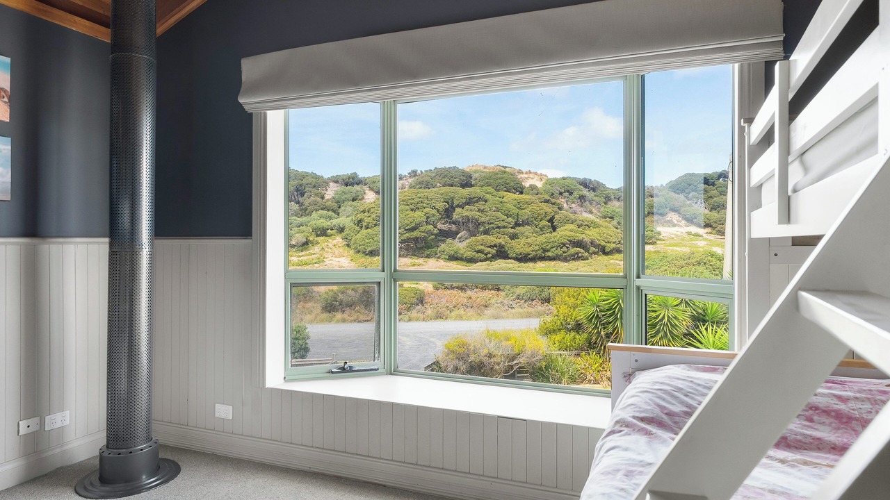 Photo of Bedroom in Surf Beach