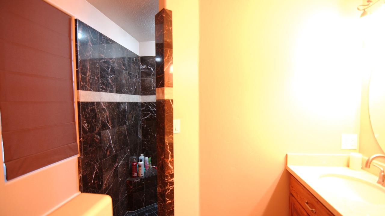 Photo of Bathroom in Parowan