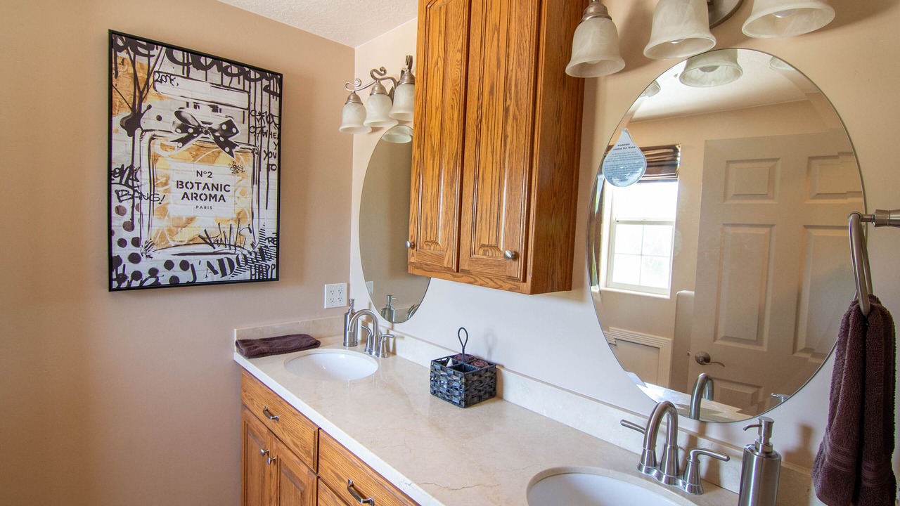 Photo of Bathroom in Parowan