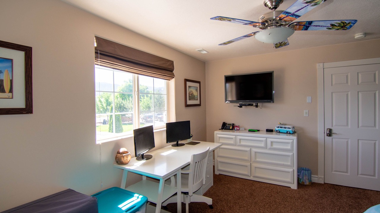 Photo of Bedroom in Parowan