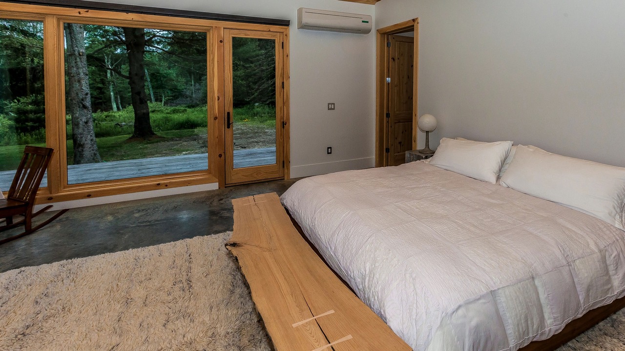 Photo of Bedroom in Pine Bush