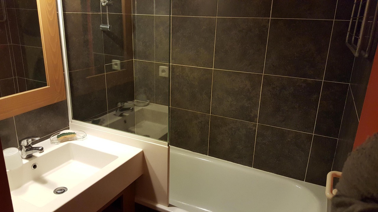 Photo of Bathroom in Jeux