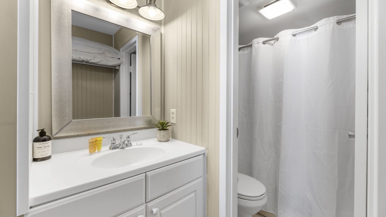 Photo of Bathroom in Windy Hill