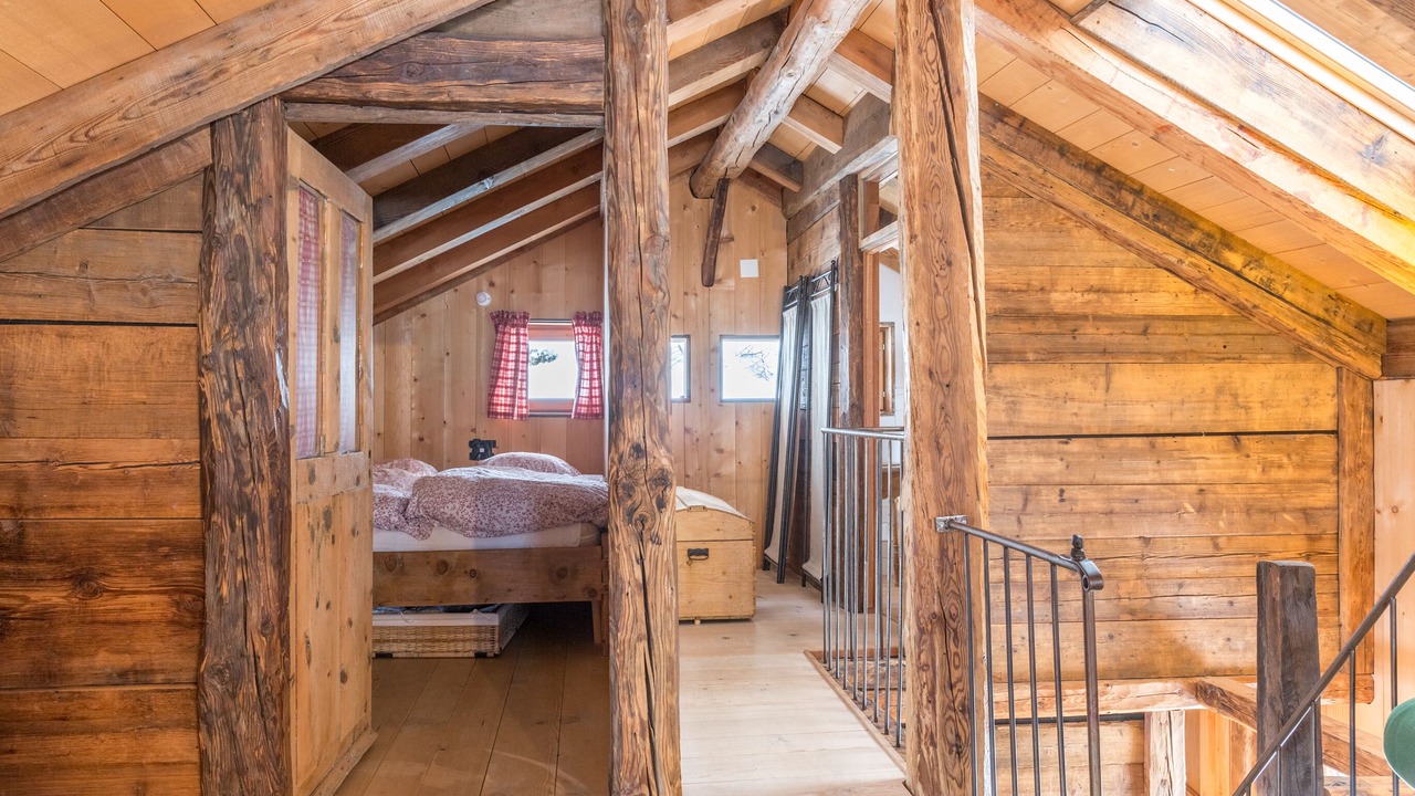 Photo of Bedroom in Mayens-de-Riddes