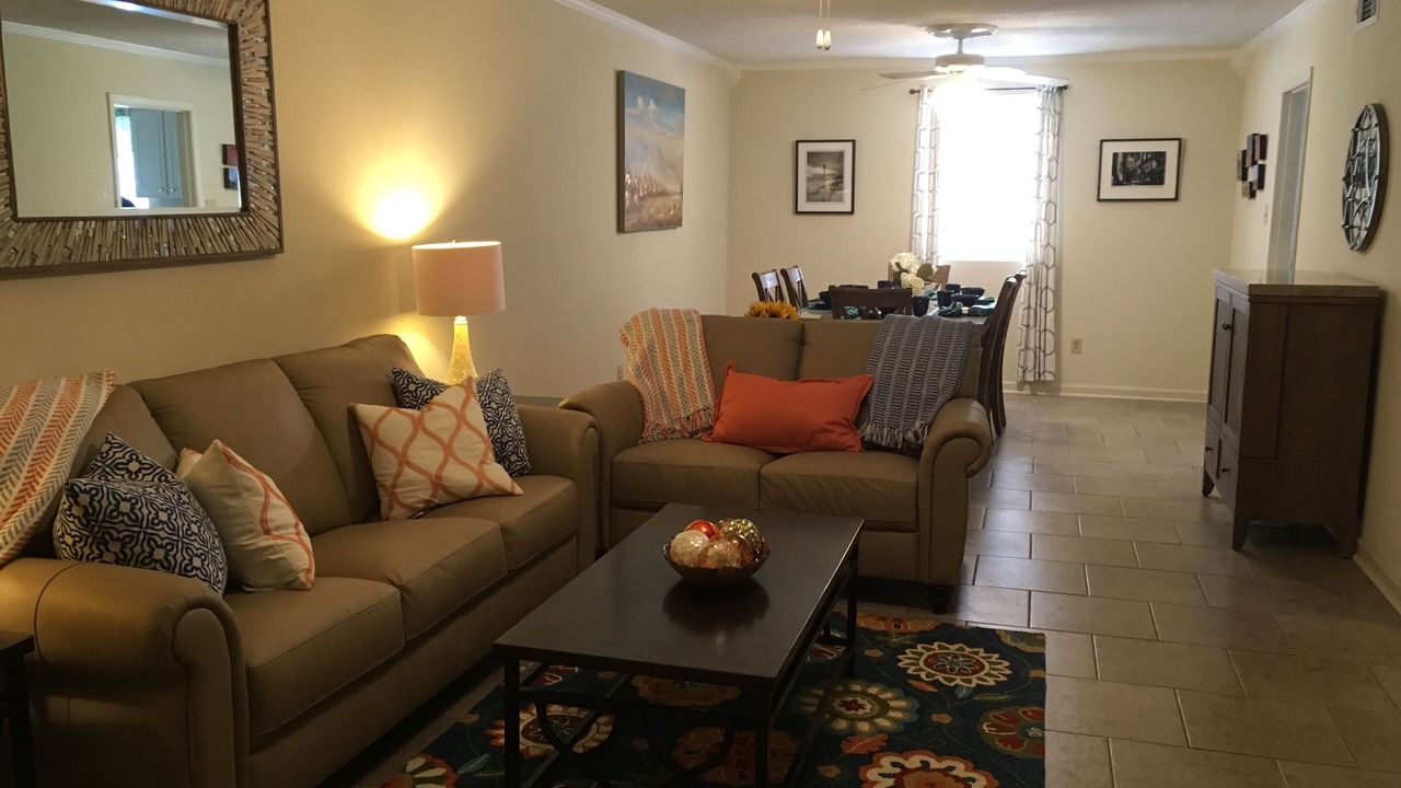 Photo of Livingroom in Metairie
