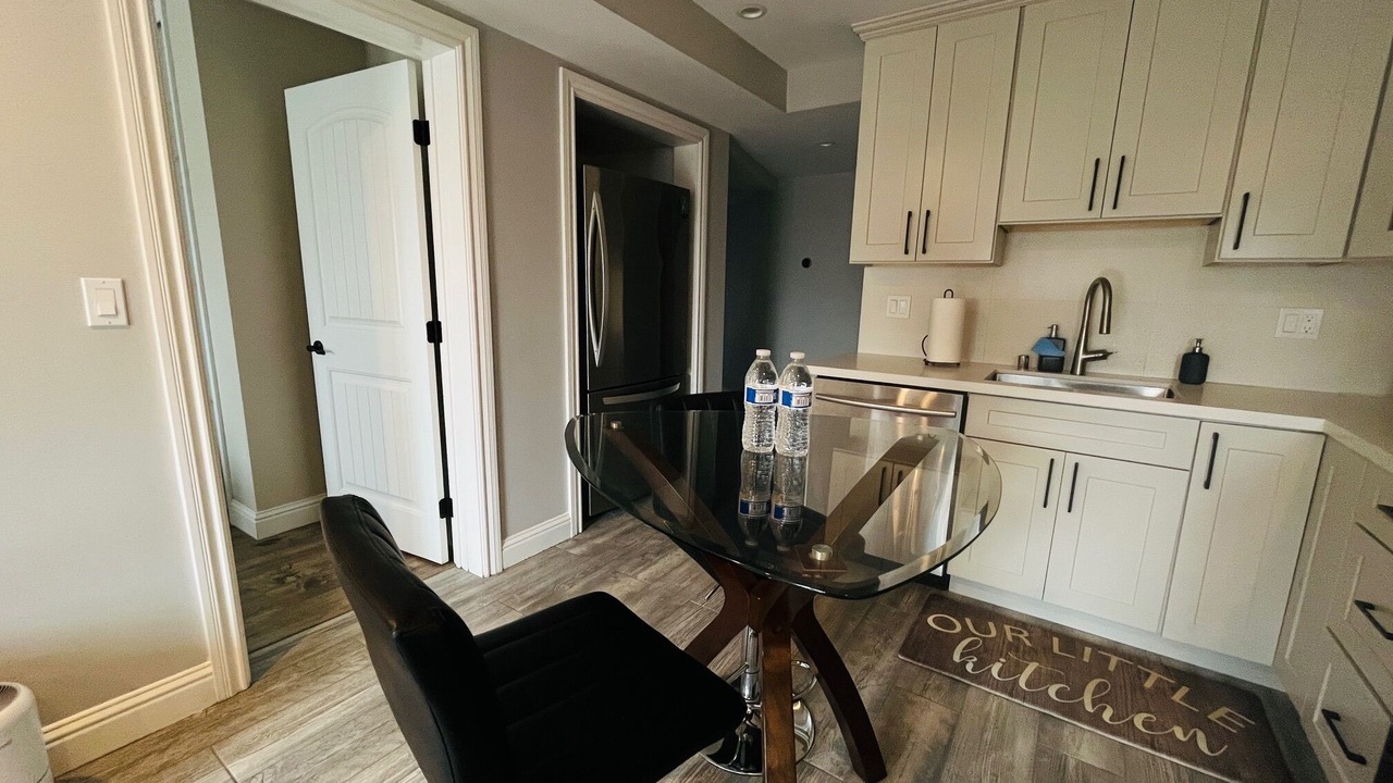 Photo of Kitchen in Lakeshore