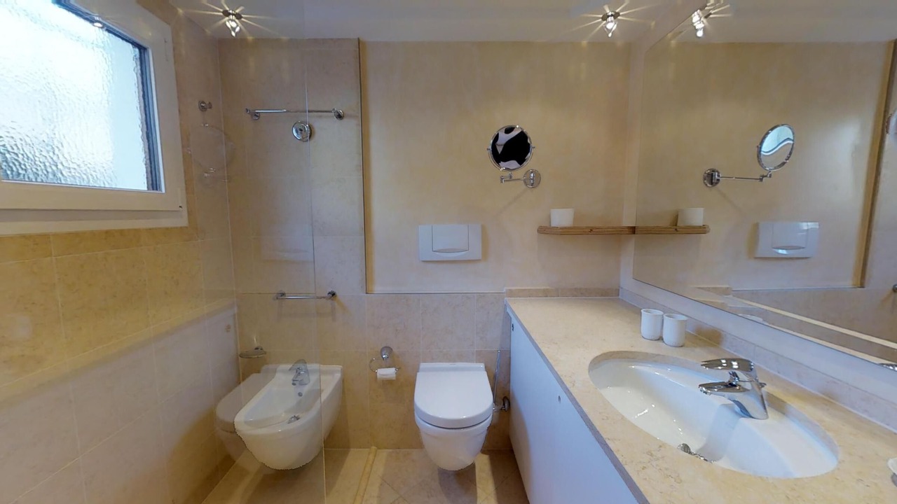 Photo of Bathroom in Champfer