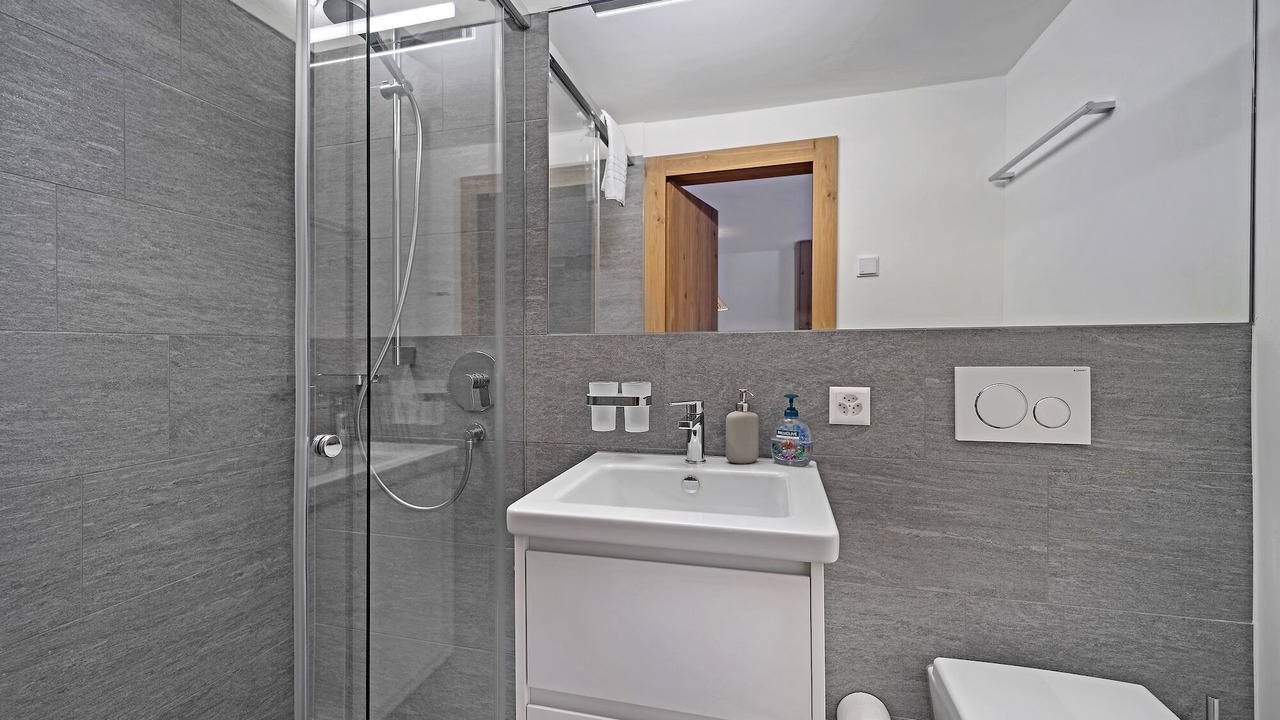 Photo of Bathroom in Surlej