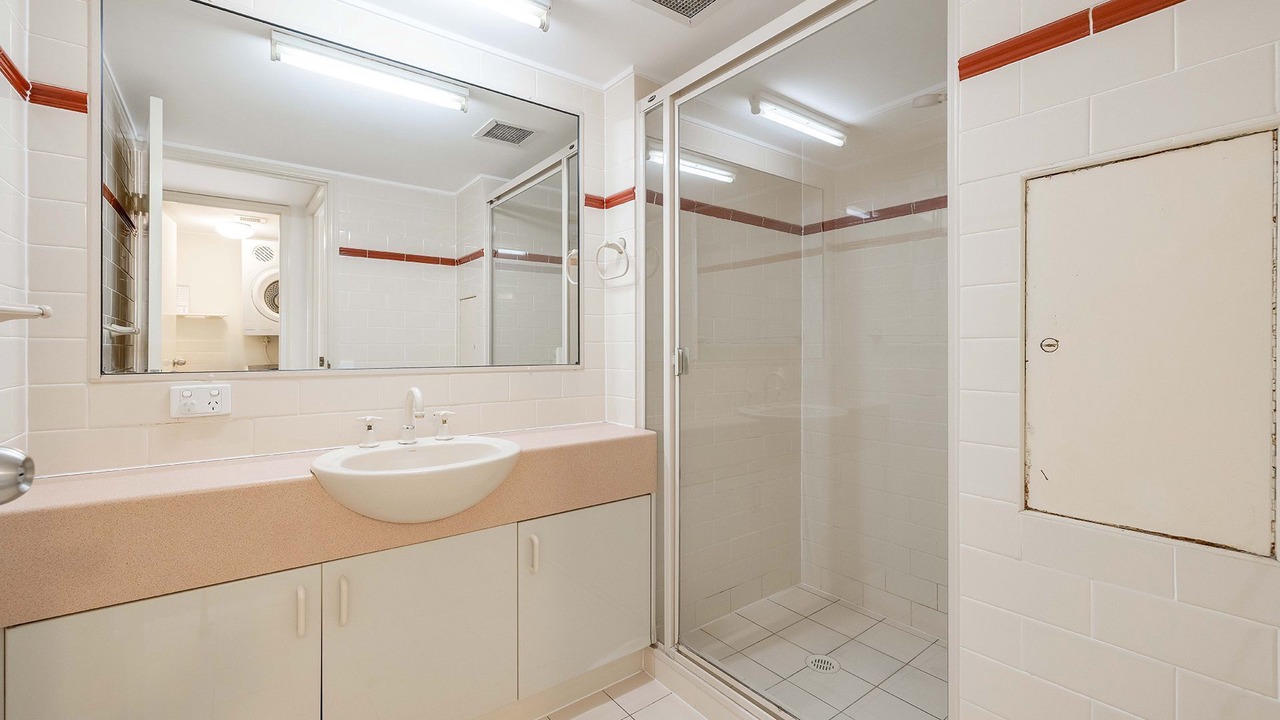 Photo of Bathroom in Moffat Beach