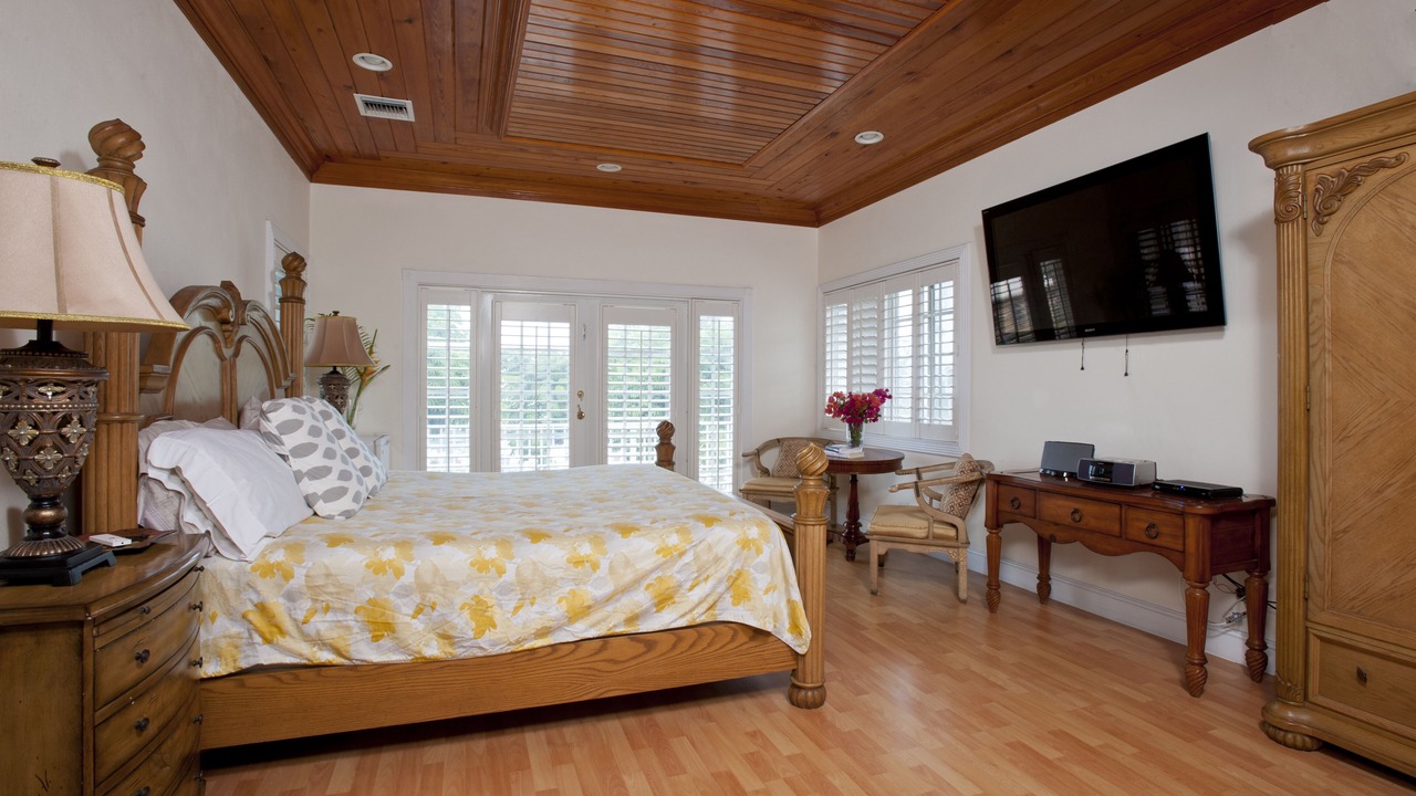 Photo of Bedroom in Nassau