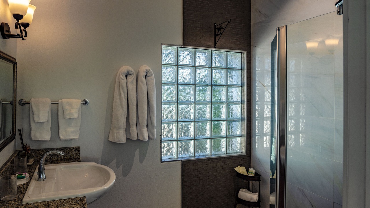 Photo of Bathroom in East End