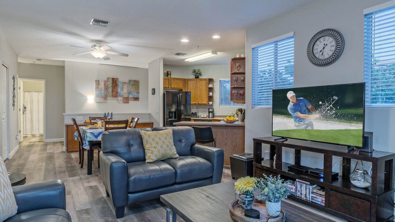 Photo of Livingroom in Superstition Lakes