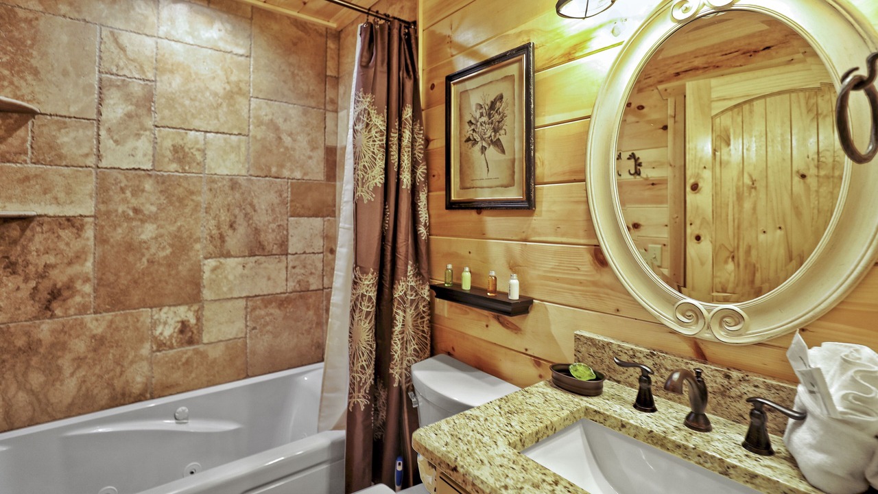 Photo of Bathroom in Chalet Village North