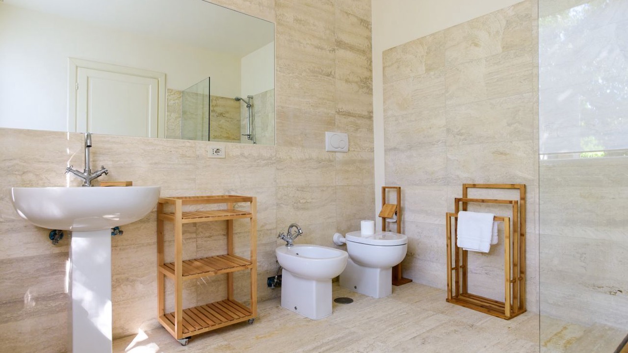 Photo of Bathroom in Celio