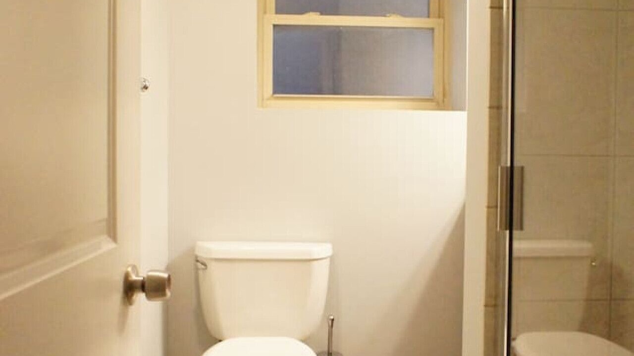 Photo of Bathroom in Ravenswood