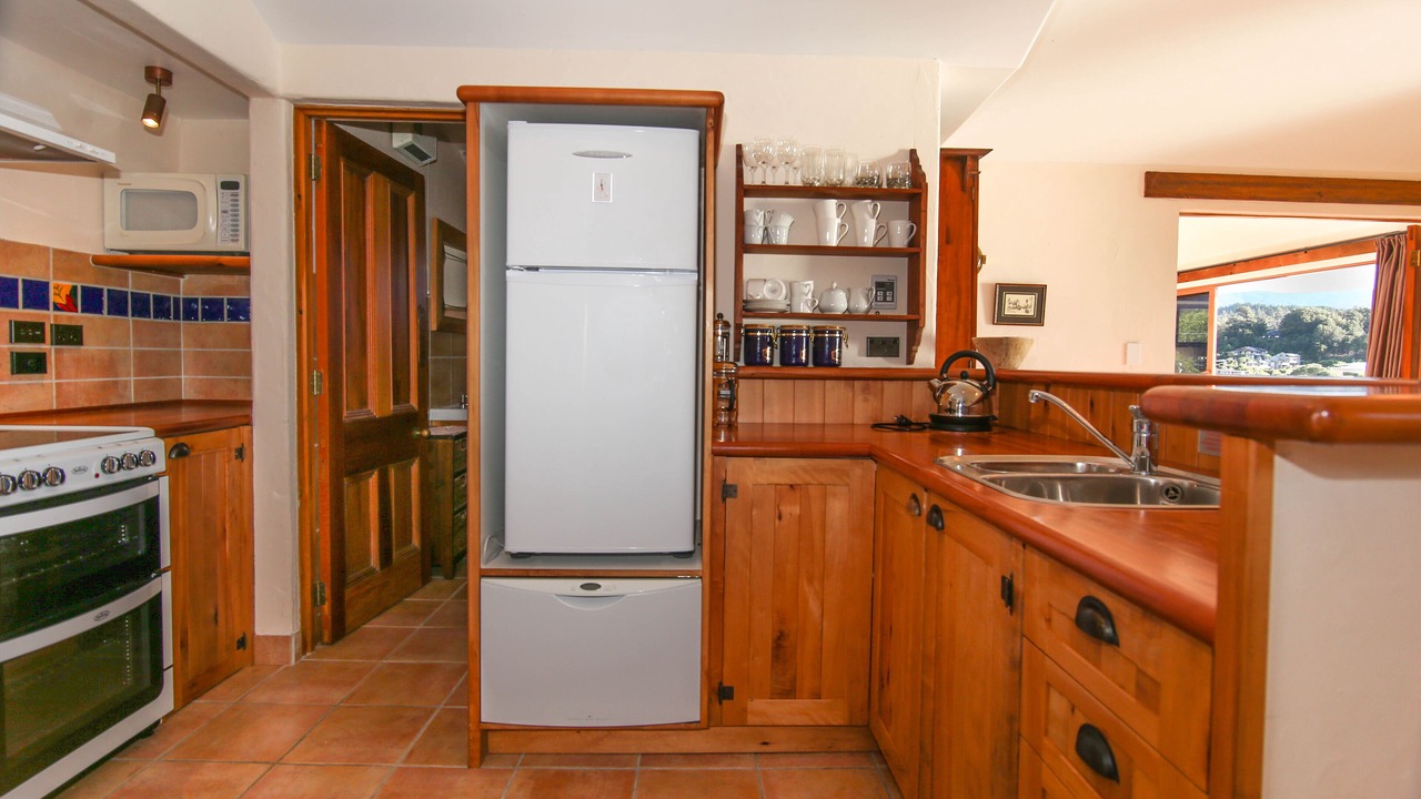 Photo of Kitchen in Ngaio Bay