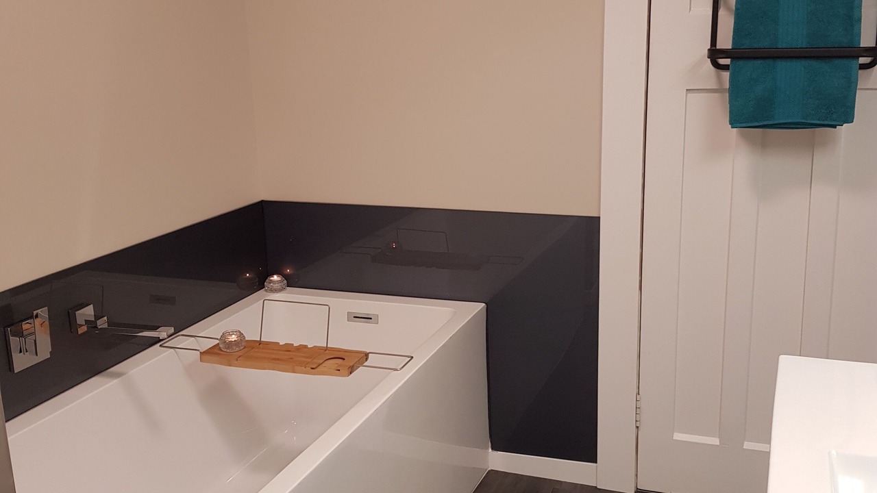 Photo of Bathroom in Oamaru