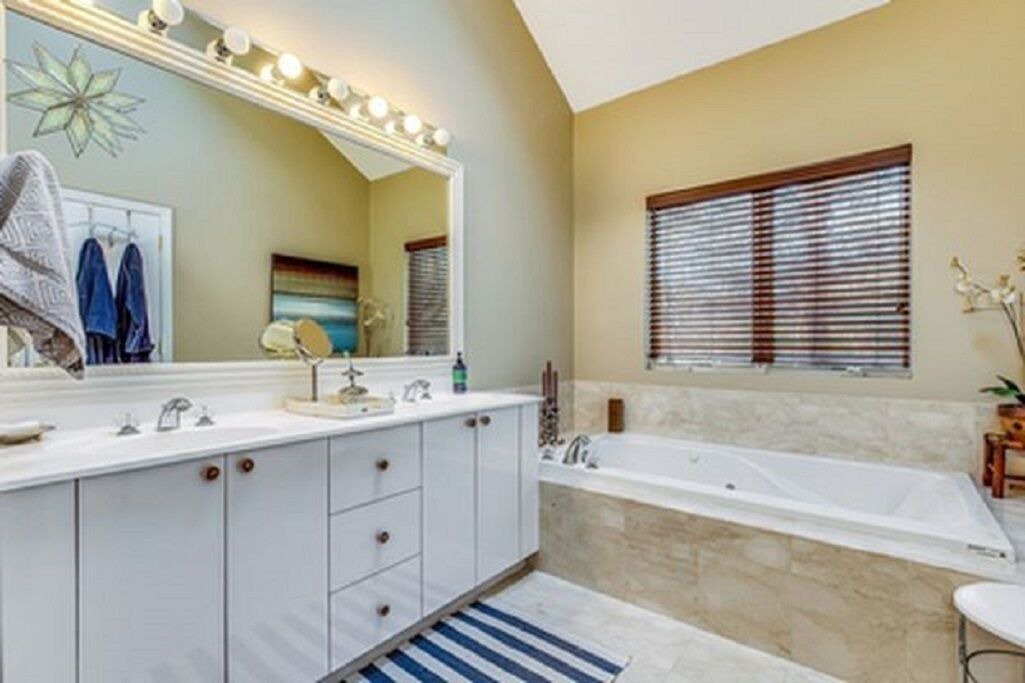 Photo of Bathroom in Hampton Bays