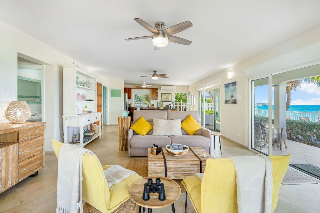 Photo of Livingroom in Simpson Bay