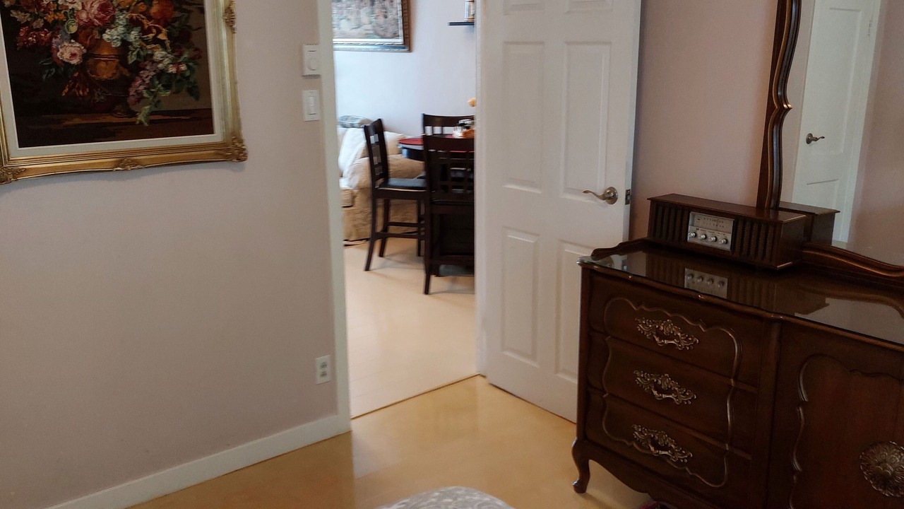 Photo of Bedroom in Longueuil