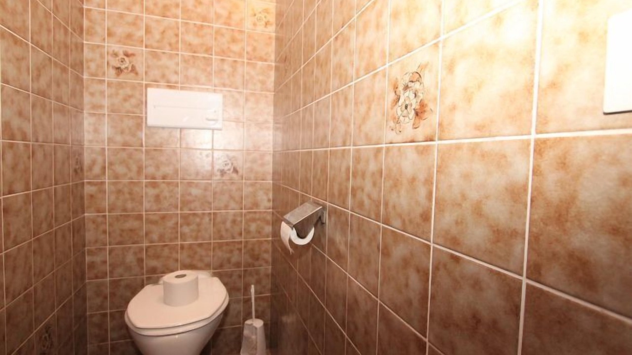 Photo of Bathroom in Kapfing