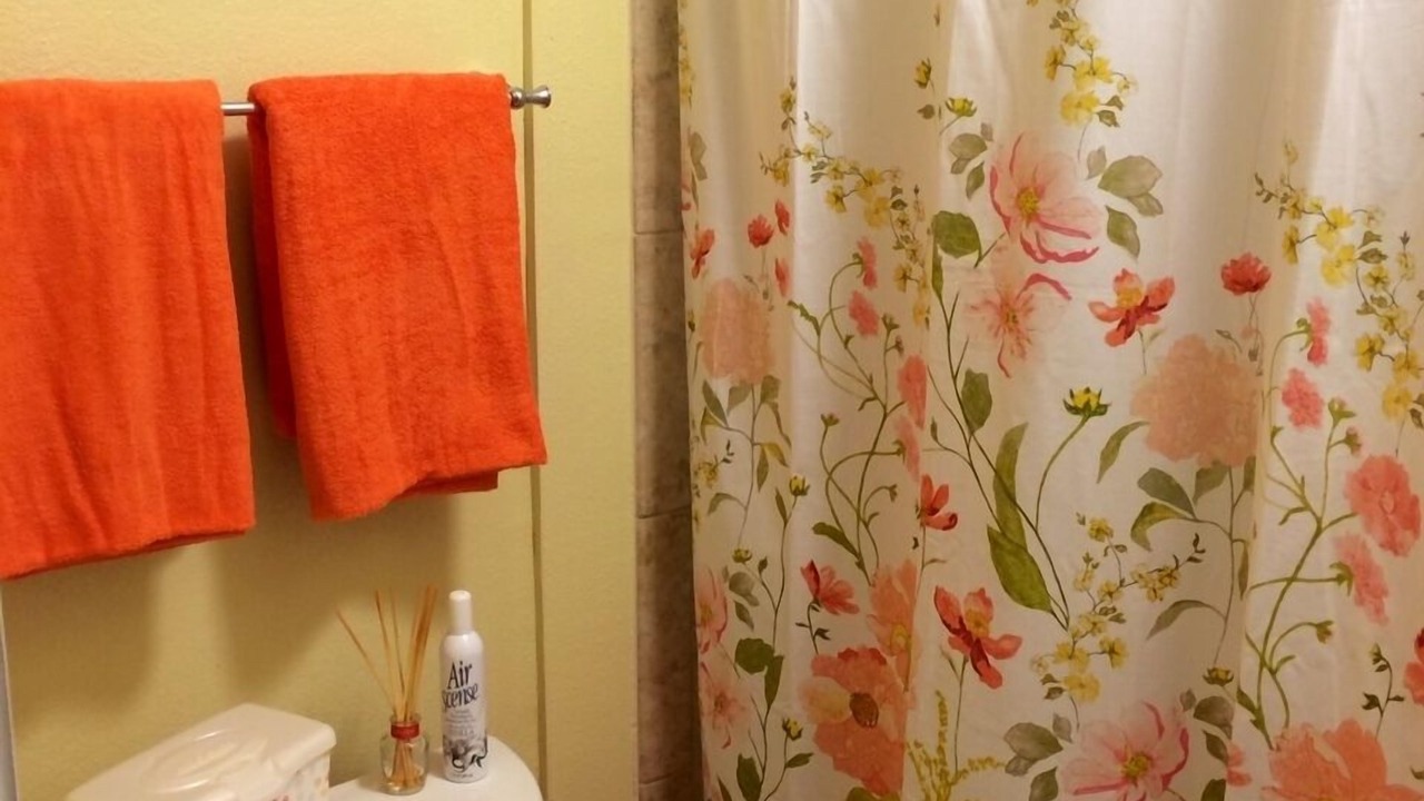 Photo of Bathroom in Sherman Oaks