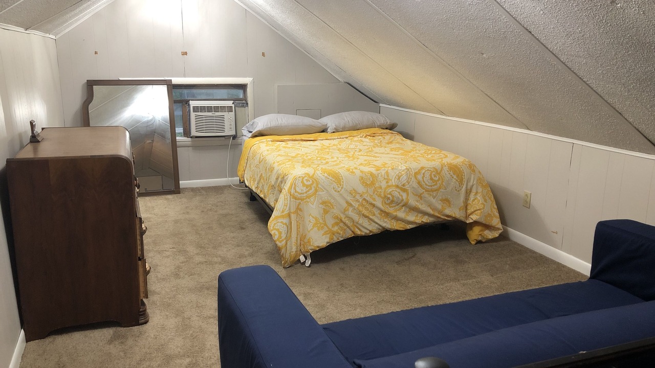 Photo of Bedroom in Saratoga Springs