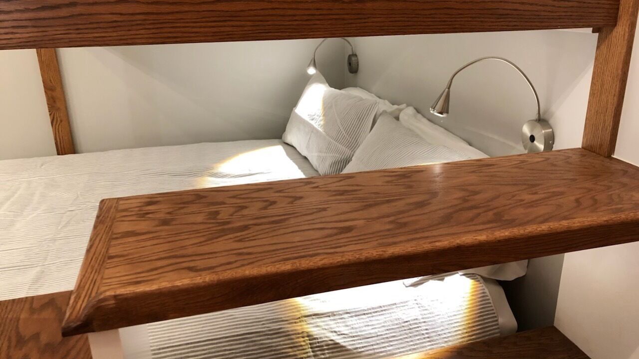 Photo of Bedroom in Lakeview