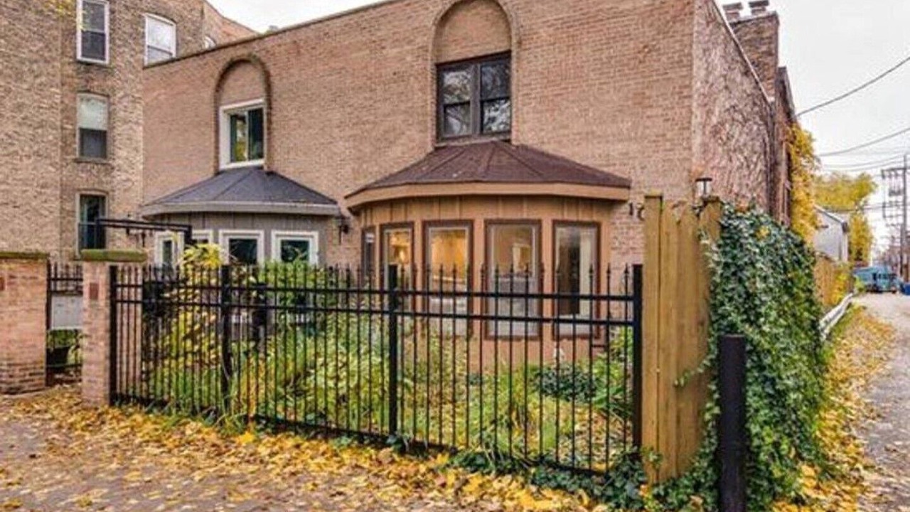 Photo of Outdoor in Lakeview