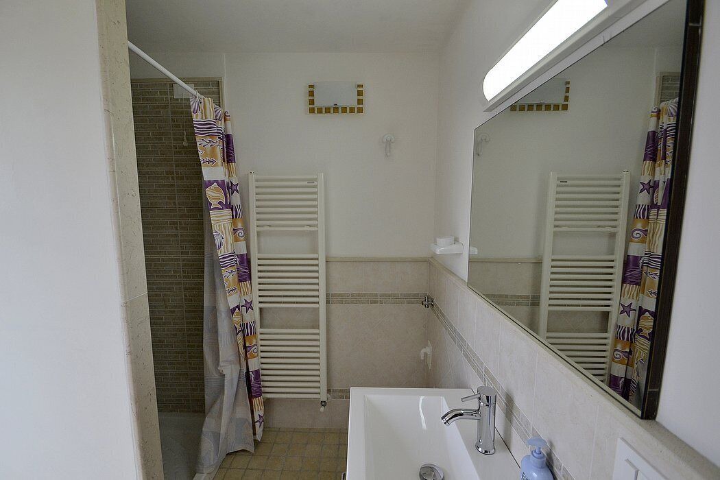Photo of Bathroom in Diso