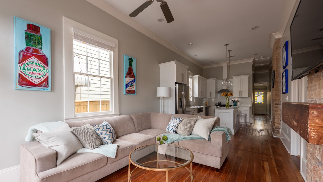 Photo of Livingroom in West Riverside