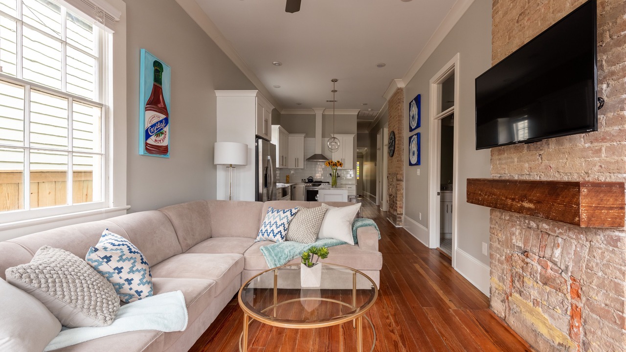 Photo of Livingroom in West Riverside