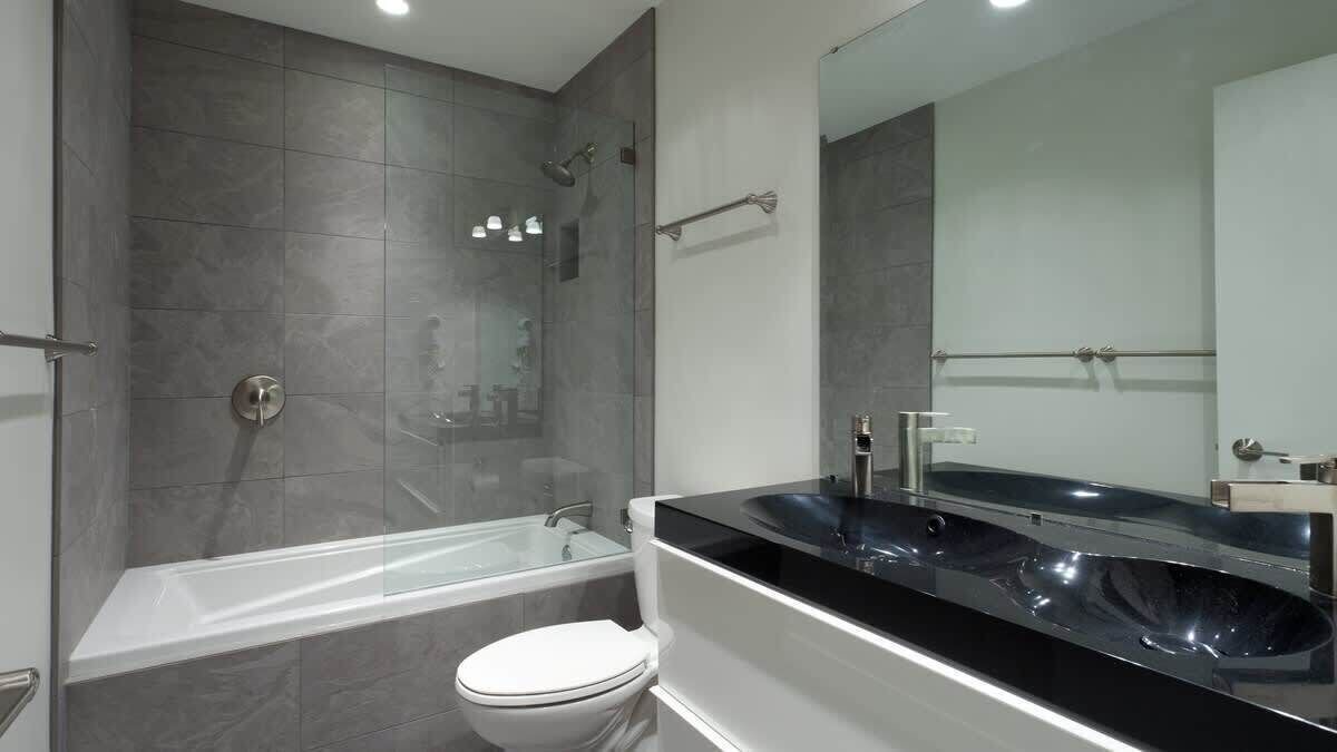 Photo of Bathroom in Upper Village
