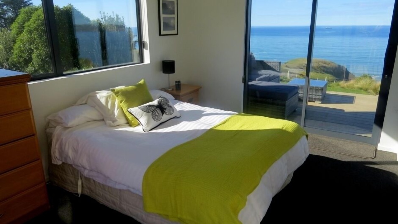 Photo of Bedroom in Seacliff