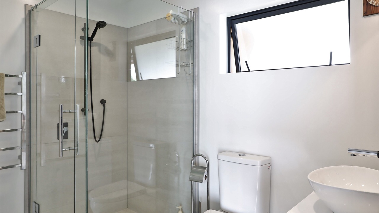 Photo of Bathroom in Seacliff