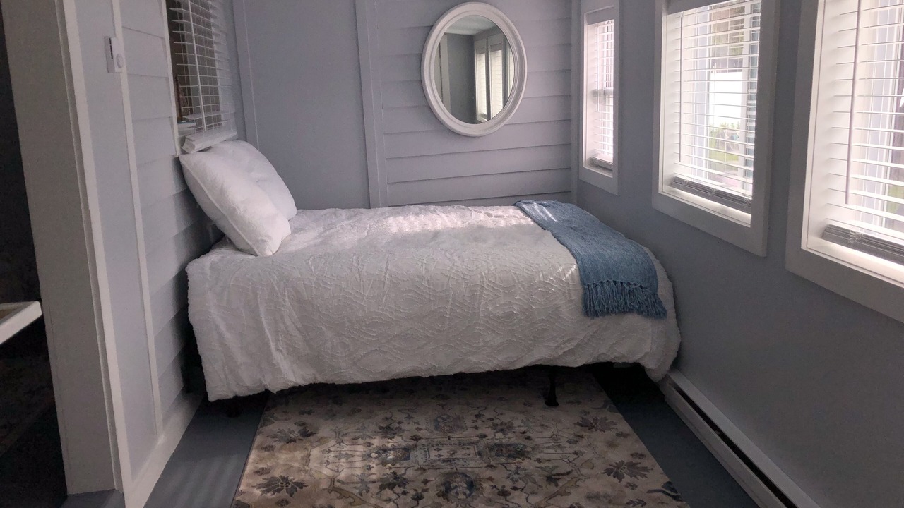 Photo of Bedroom in Middlefield
